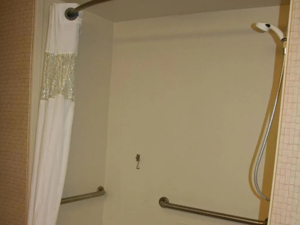 Hampton Inn & Suites Savannah-Airport