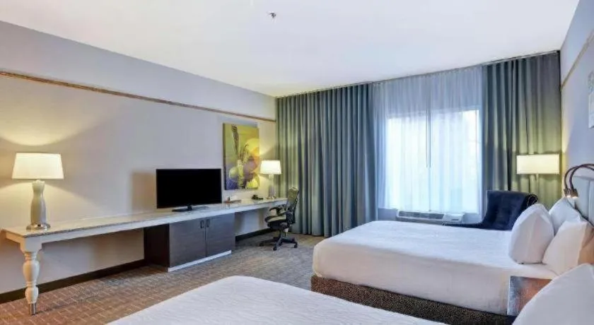 Bed in Hilton Garden Inn Oshkosh