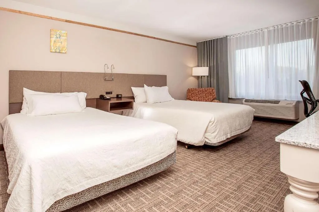 Bed in Hilton Garden Inn Oshkosh