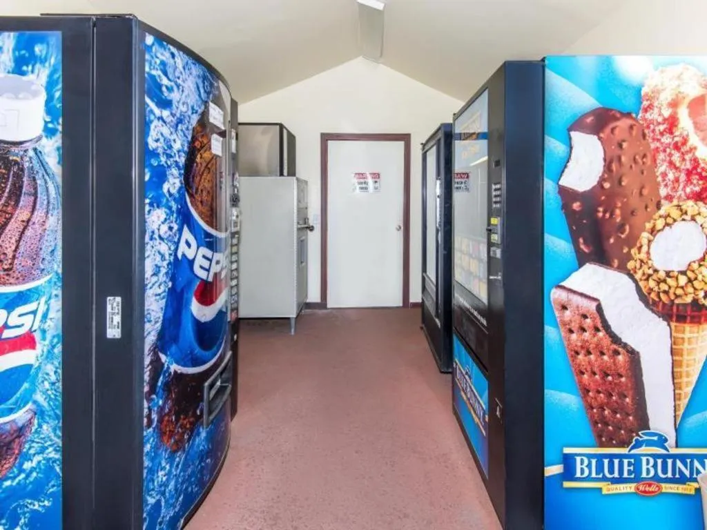 Sea Rock Inn - Los Angeles