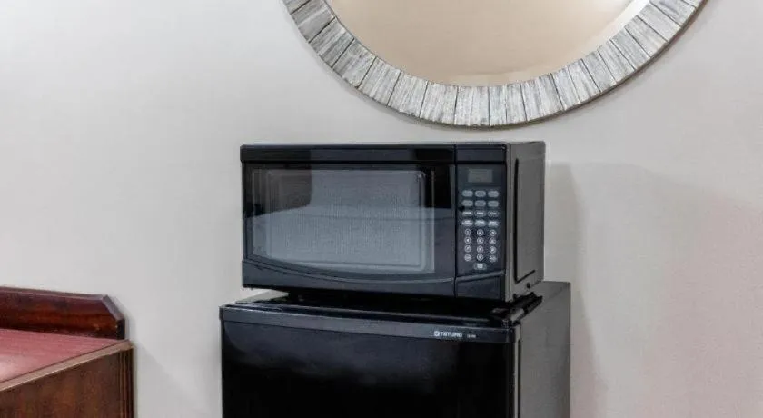 Sea Rock Inn - Los Angeles