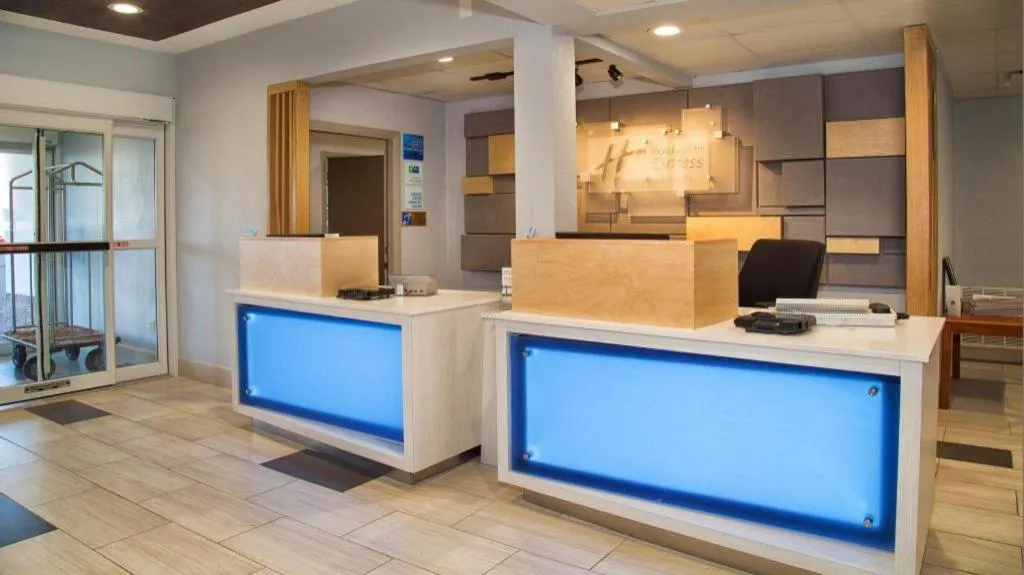 Holiday Inn Express Hotel & Suites Port Charlotte