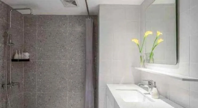 Lenid De Ho Guom Hotel