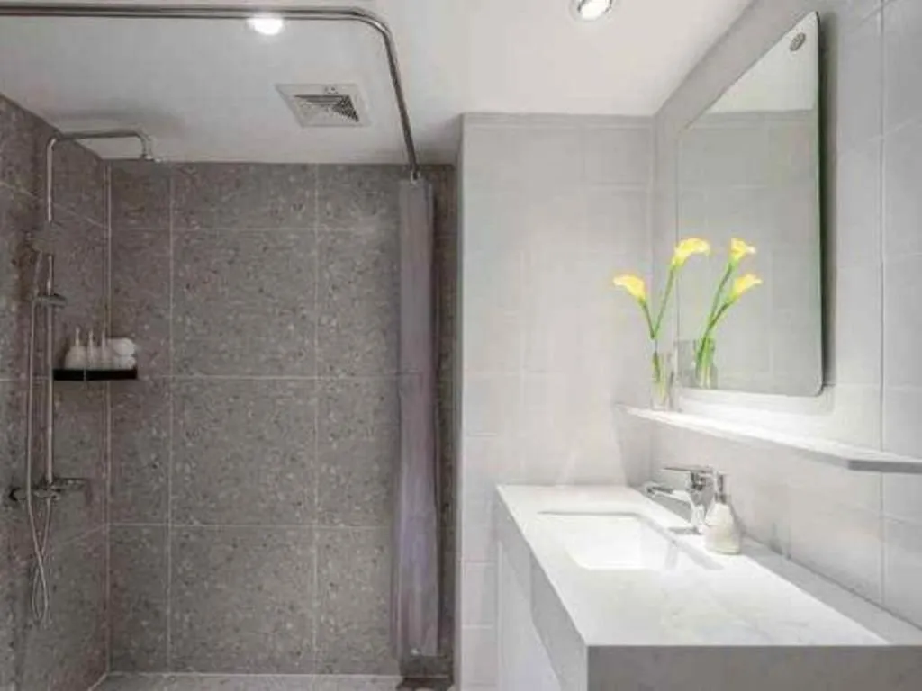 Lenid De Ho Guom Hotel