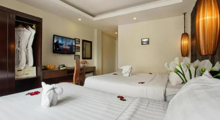 Bed in Hanoi Impressive Hotel