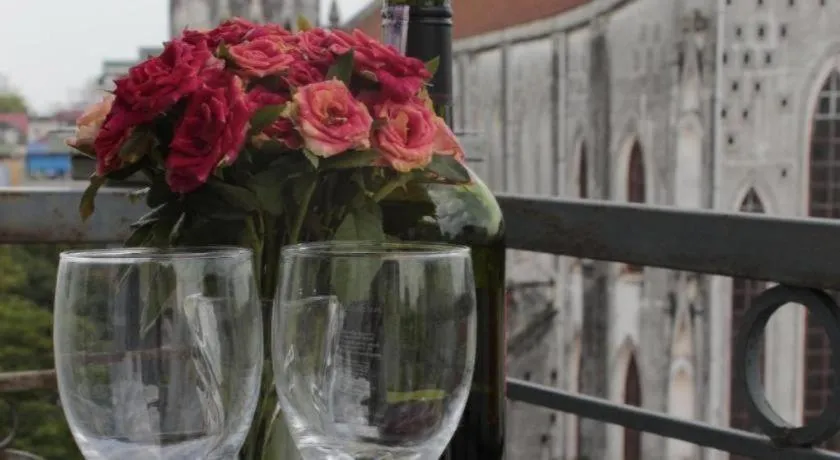 Hanoi Impressive Hotel