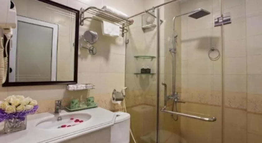 Hanoi Impressive Hotel