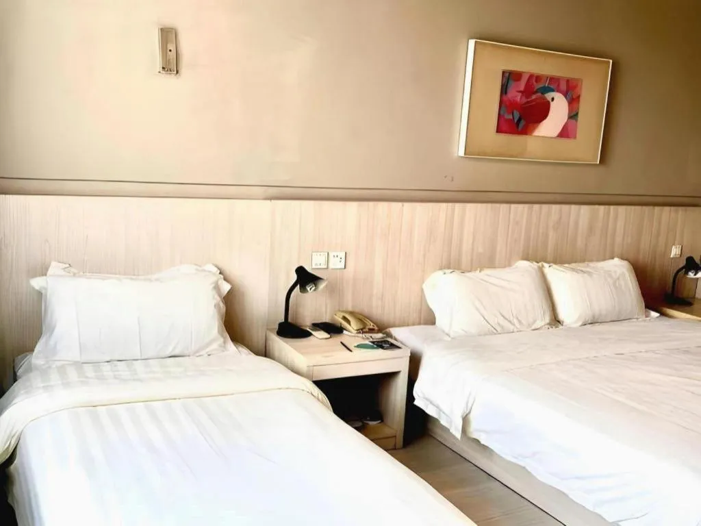 Bed in Jinjiang Inn Shanghai Songjiang University Town