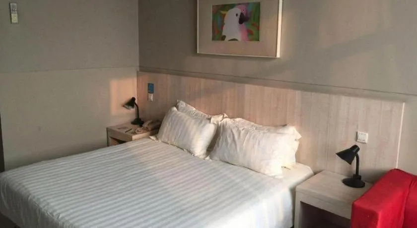 Bed in Jinjiang Inn Shanghai Songjiang University Town