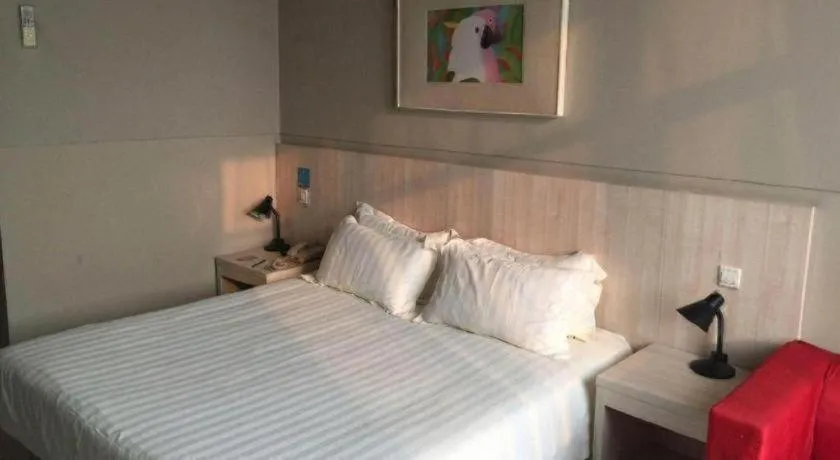 Bed in Jinjiang Inn Shanghai Songjiang University Town