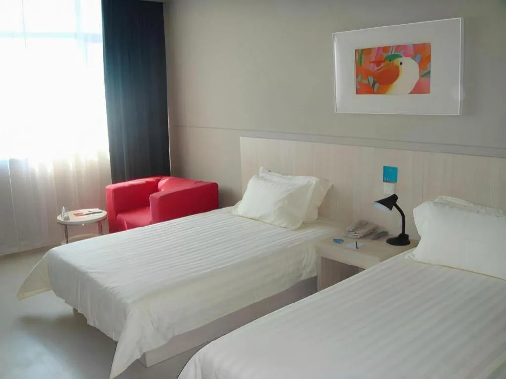 Bed in Jinjiang Inn Shanghai Songjiang University Town