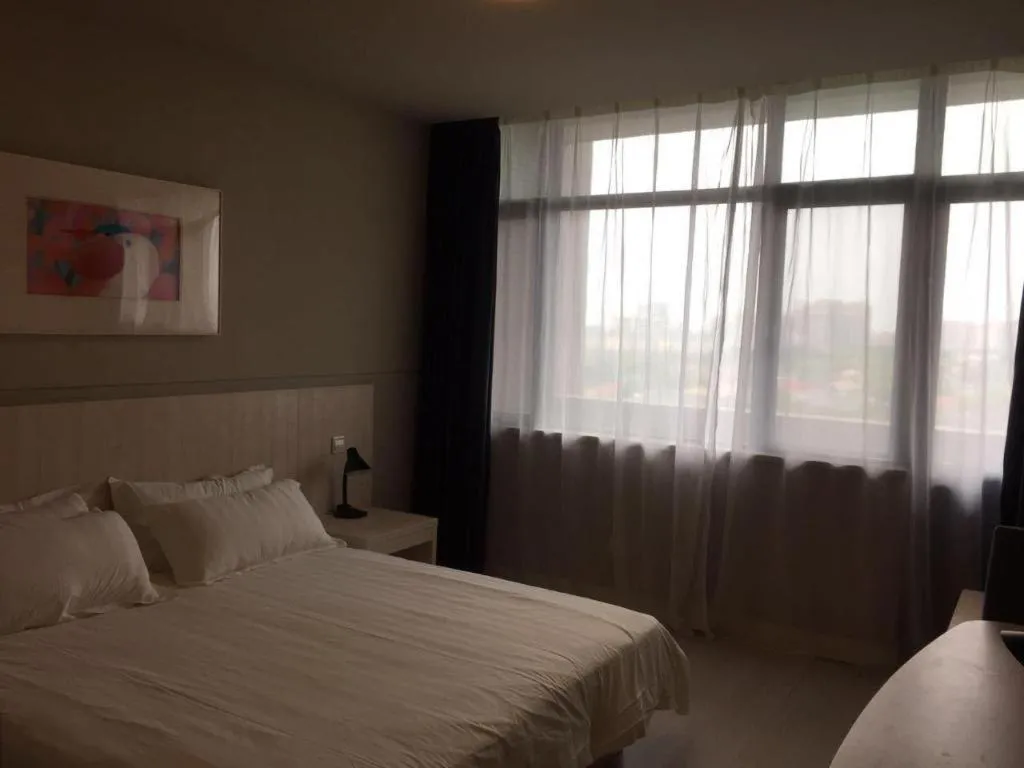 Bed in Jinjiang Inn Shanghai Songjiang University Town