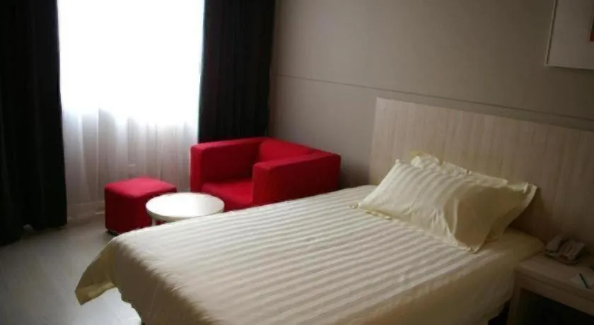 Bed in Jinjiang Inn Shanghai Songjiang University Town