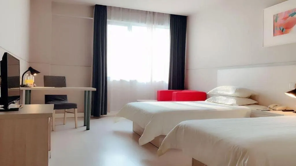 Bed in Jinjiang Inn Shanghai Songjiang University Town