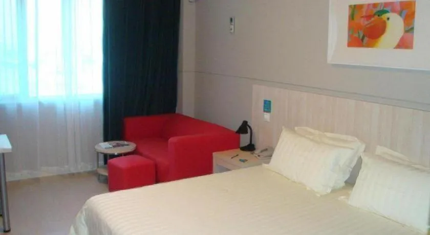 Bed in Jinjiang Inn Shanghai Songjiang University Town