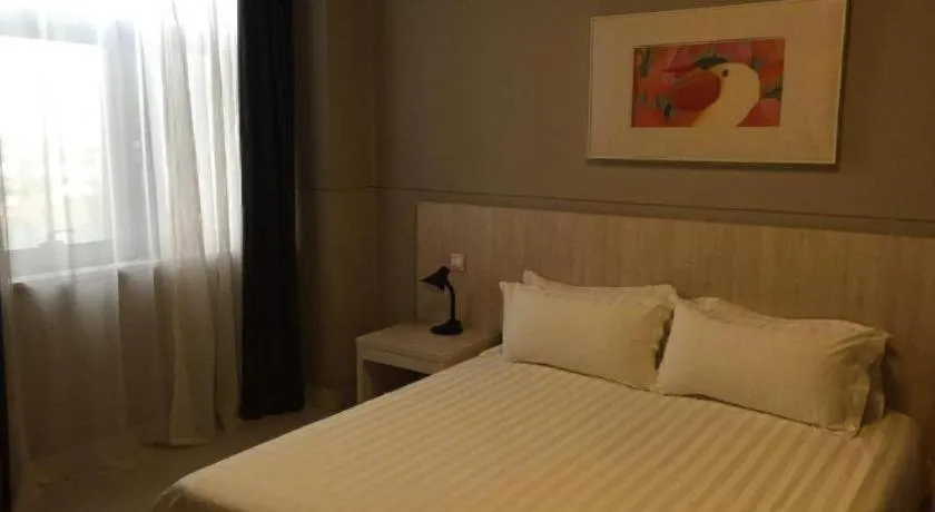 Bed in Jinjiang Inn Shanghai Songjiang University Town