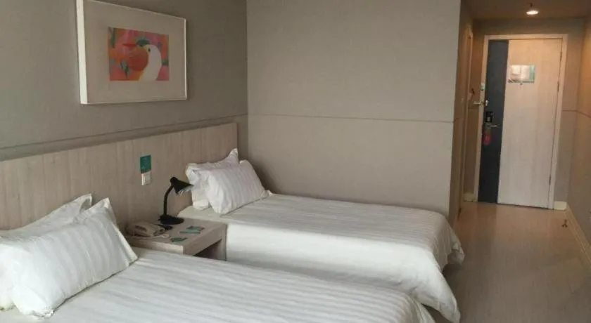 Bed in Jinjiang Inn Shanghai Songjiang University Town