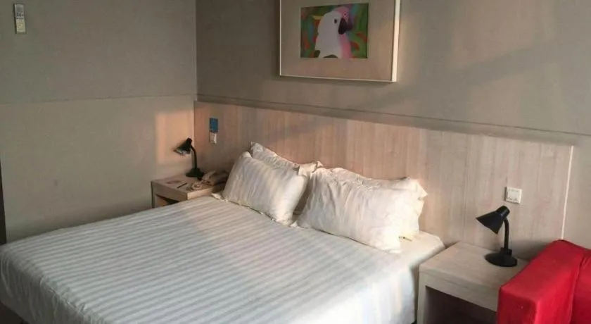 Bed in Jinjiang Inn Shanghai Songjiang University Town