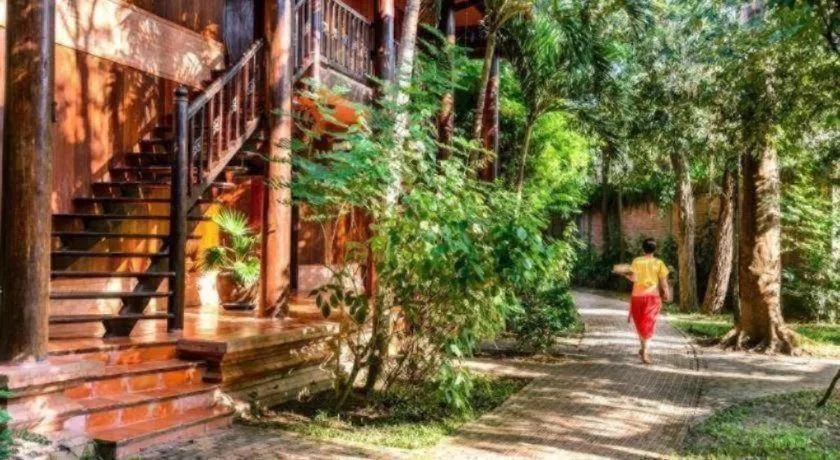 Angkor Village Resort & Spa