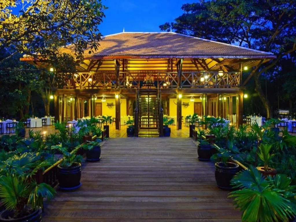 Angkor Village Resort & Spa