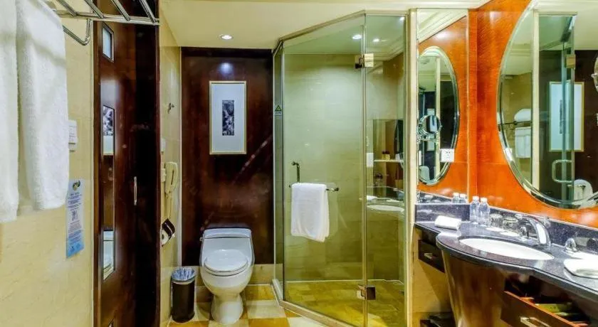 New Century Hangzhou Grand Hotel