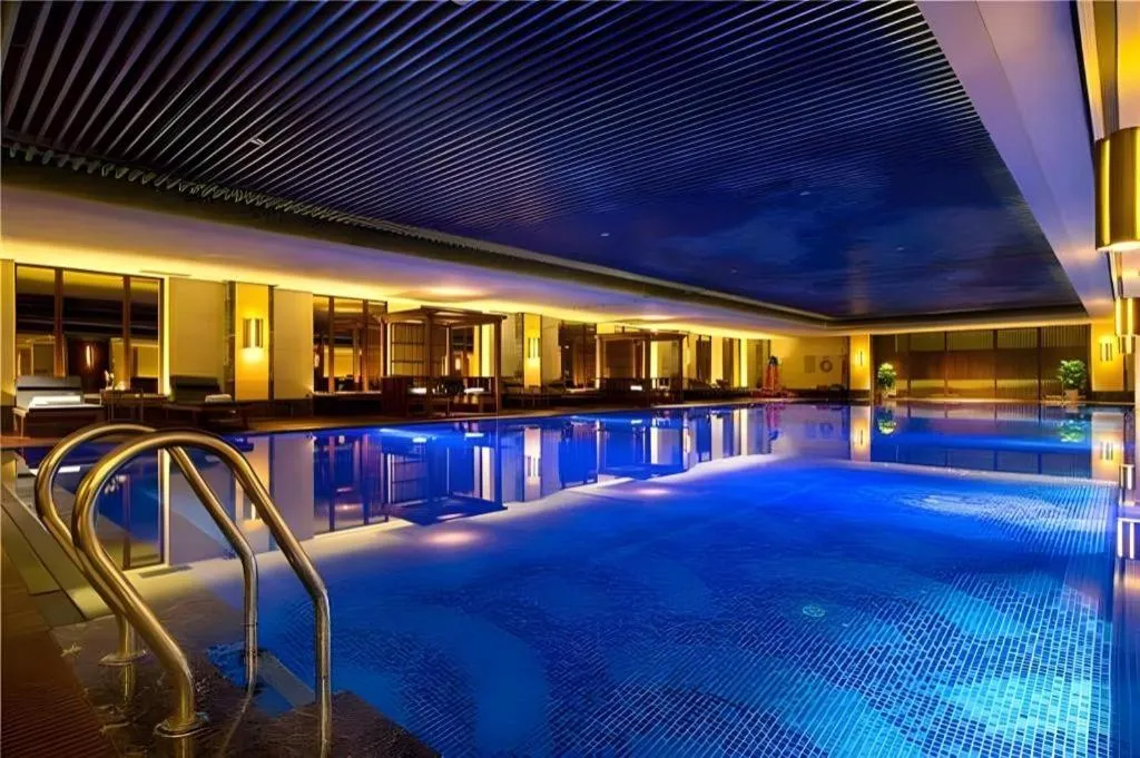 New Century Hangzhou Grand Hotel