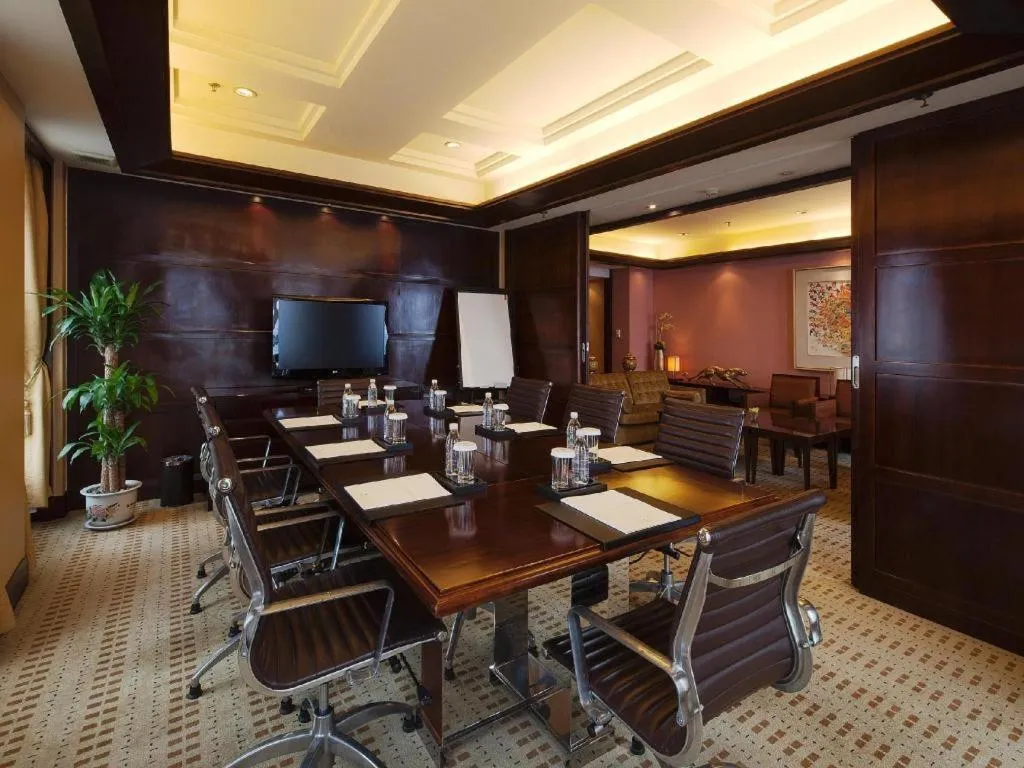 New Century Hangzhou Grand Hotel