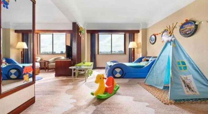 Bed in New Century Hotel Taizhou