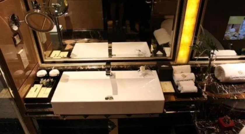 Chateau StarRiver Guangzhou Peninsula