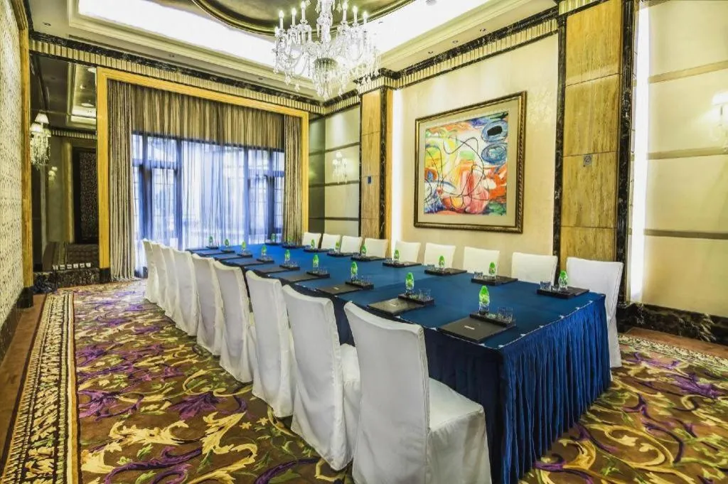 Chateau StarRiver Guangzhou Peninsula