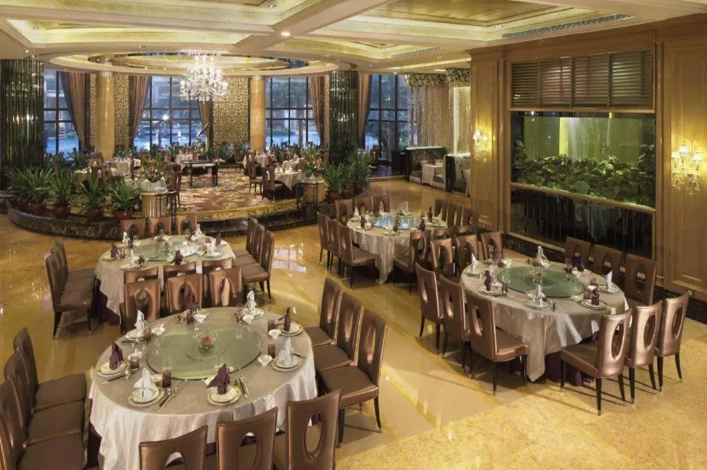 Chateau StarRiver Guangzhou Peninsula