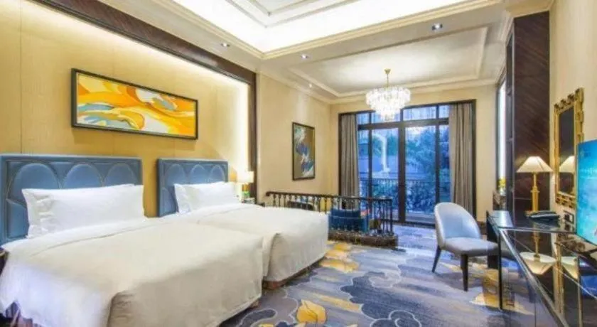 Bed in Chateau StarRiver Guangzhou Peninsula