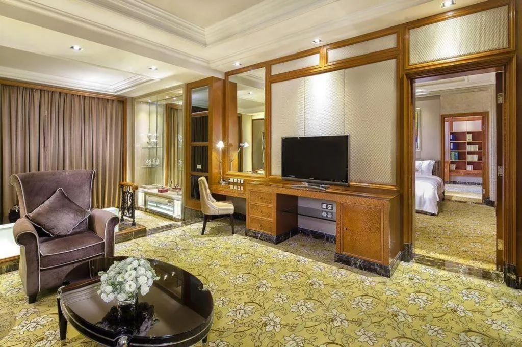 Chateau StarRiver Guangzhou Peninsula