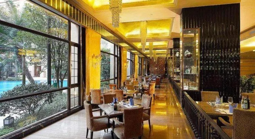 Chateau StarRiver Guangzhou Peninsula