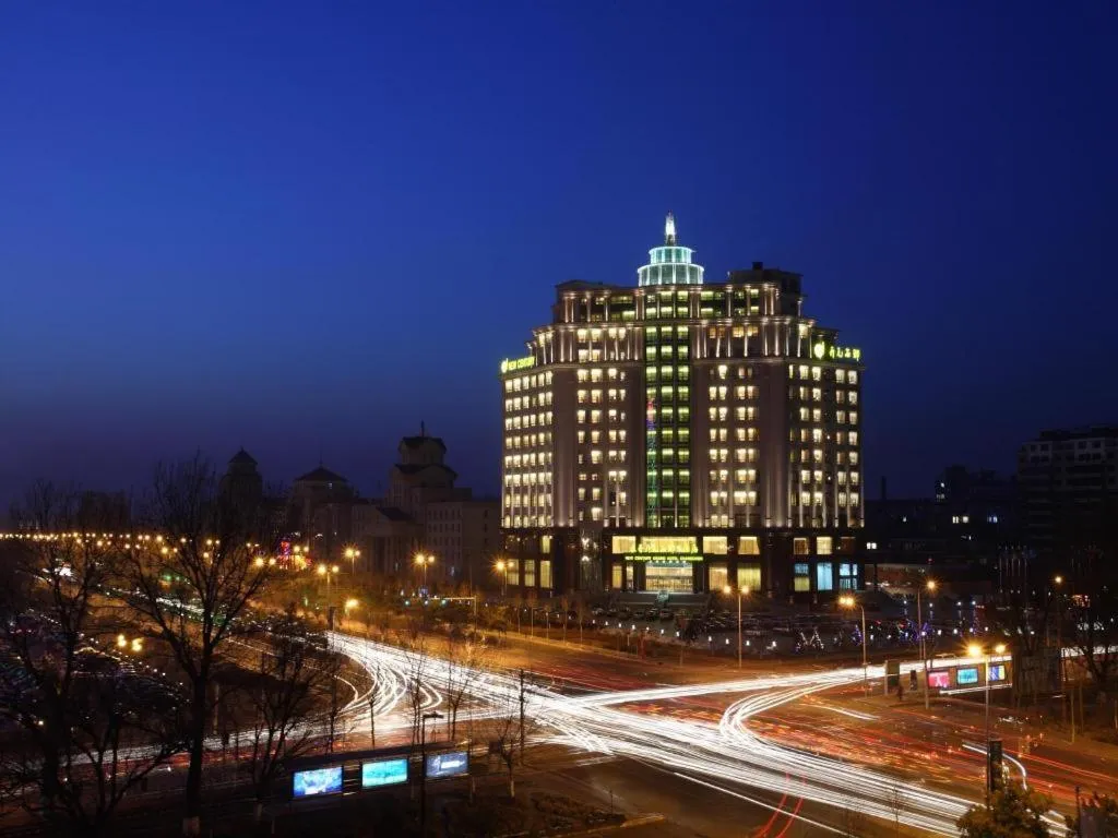 New Century Grand Changchun Hotel