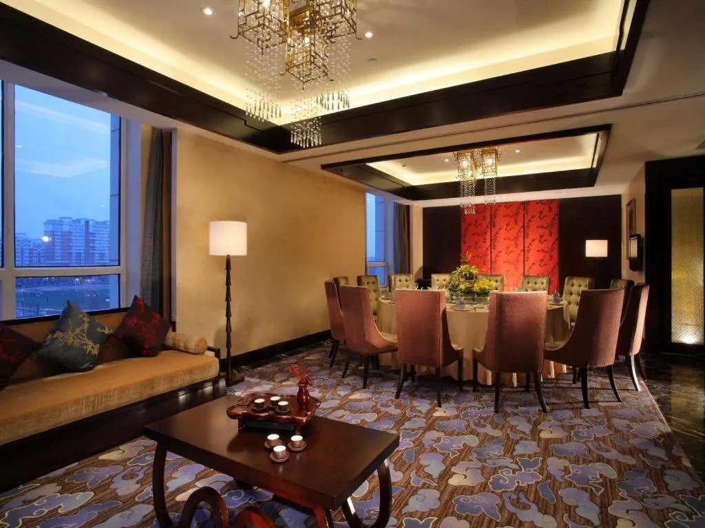 New Century Grand Changchun Hotel