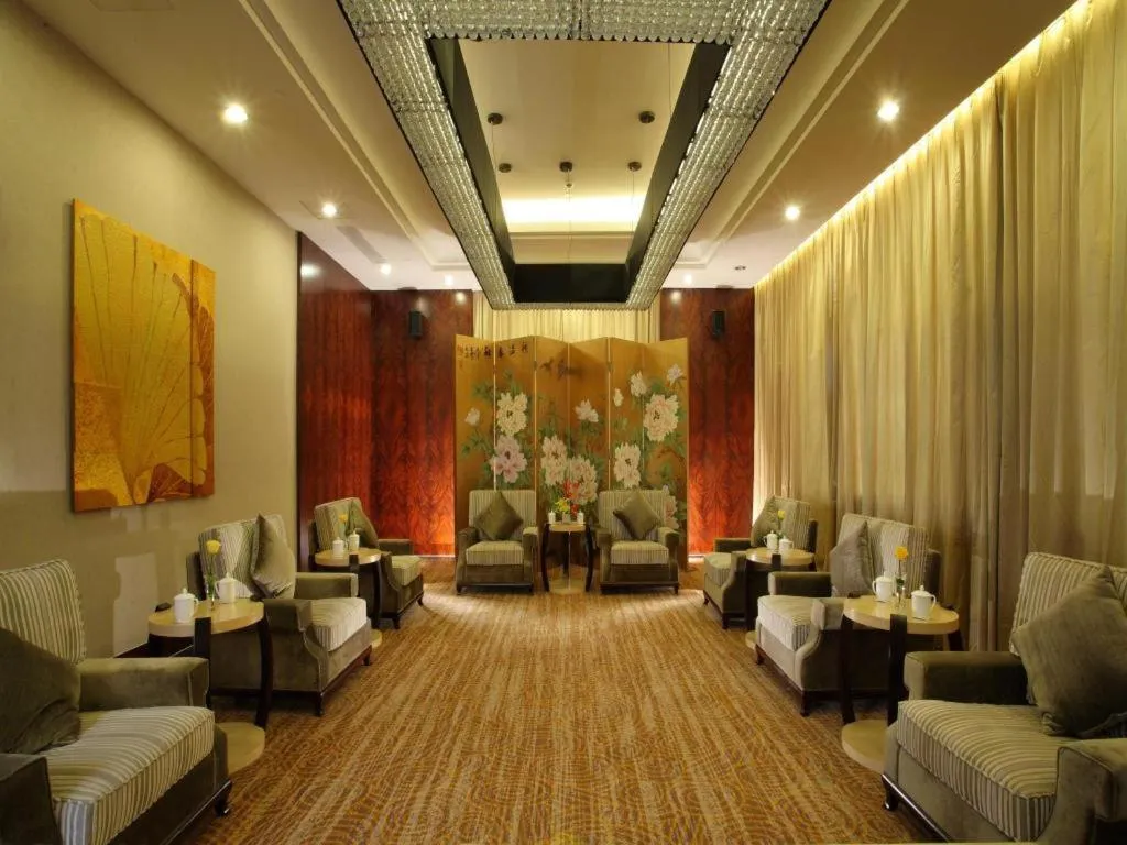 New Century Grand Changchun Hotel