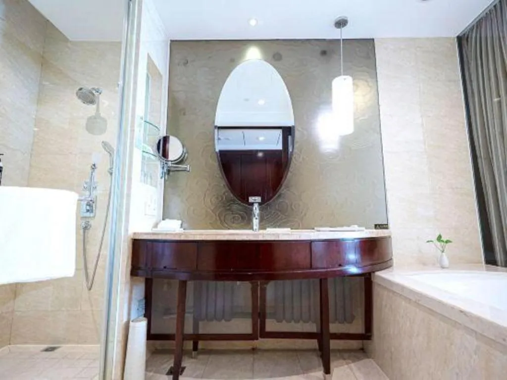 New Century Grand Changchun Hotel