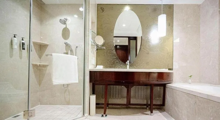 New Century Grand Changchun Hotel