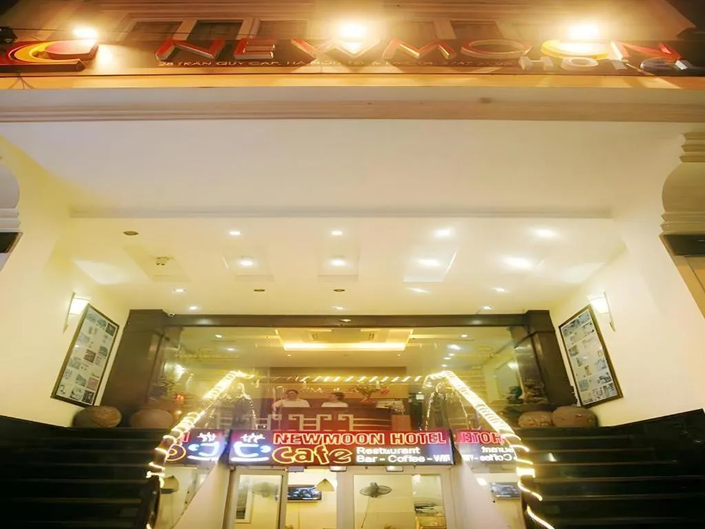 New Moon Hotel