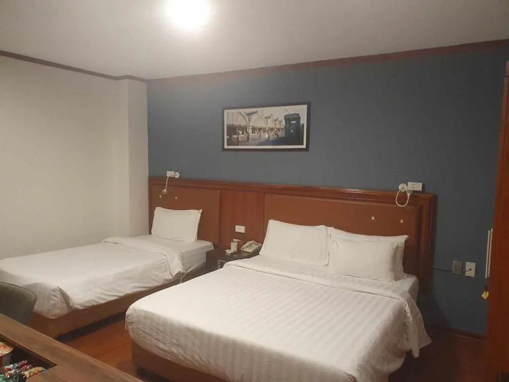 Bed in New Moon Hotel