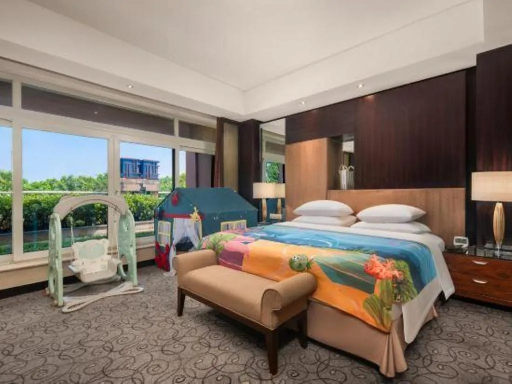 Bed in New Century Grand Hotel Xuzhou