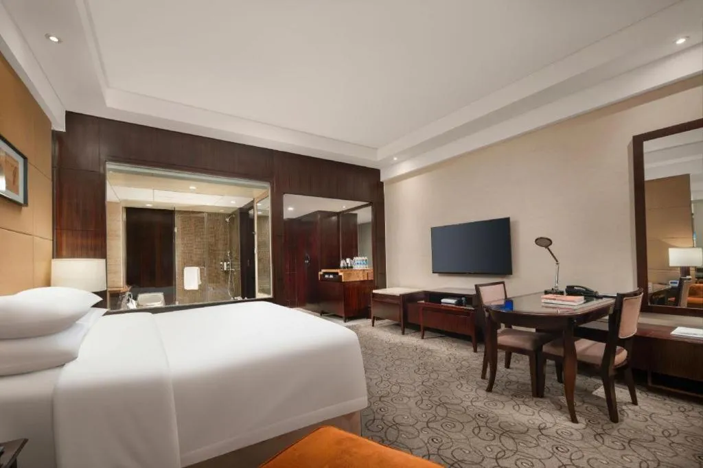 Bed in New Century Grand Hotel Xuzhou