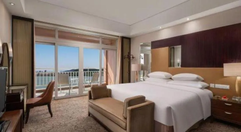 Bed in New Century Grand Hotel Xuzhou