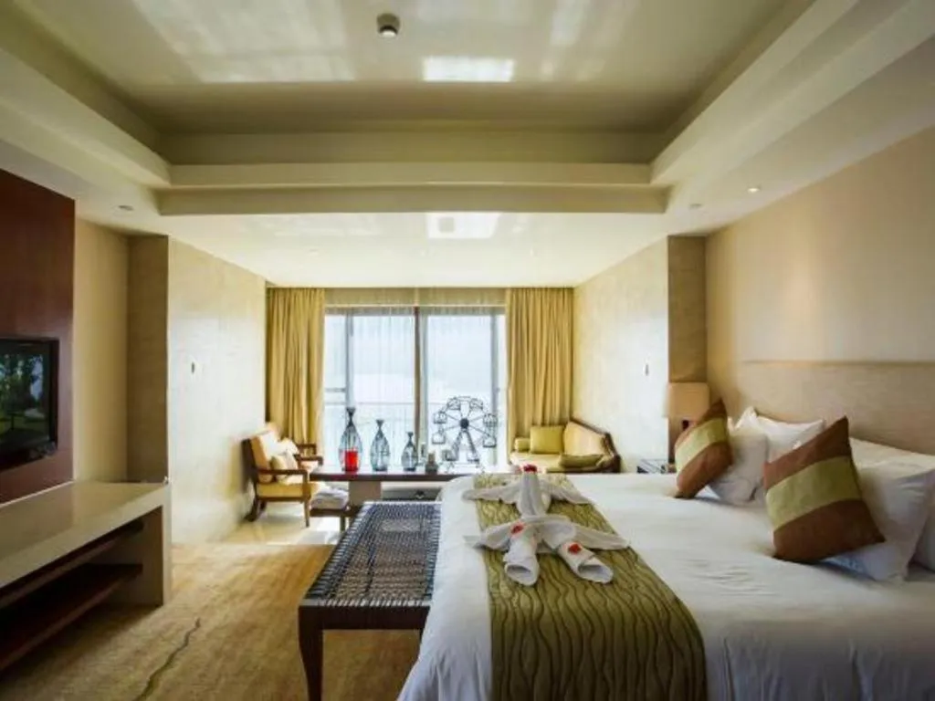 Bed in New Century Resort Jiulong Lake Ningbo