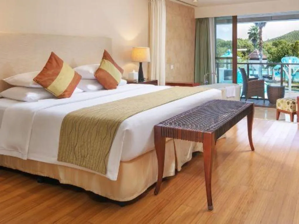 Bed in New Century Resort Jiulong Lake Ningbo
