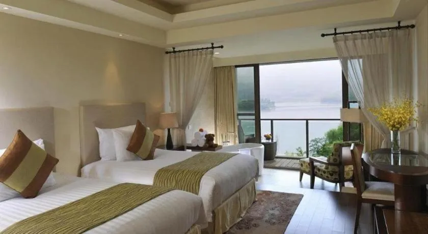 Bed in New Century Resort Jiulong Lake Ningbo