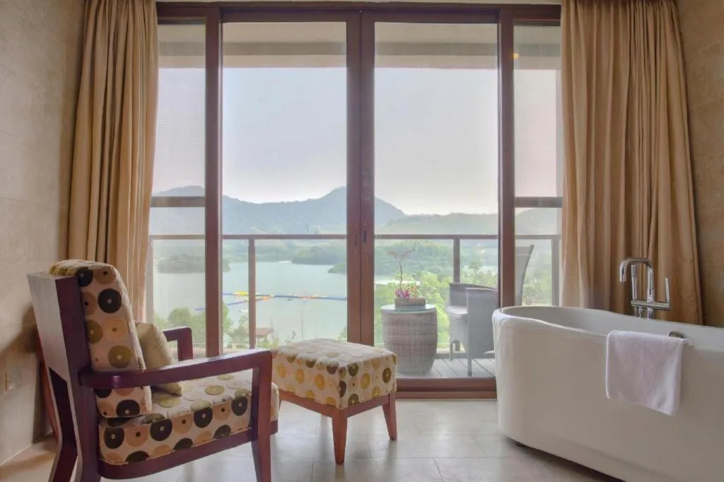 New Century Resort Jiulong Lake Ningbo