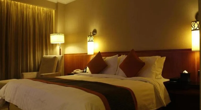 Bed in Xian Grand Noble Hotel