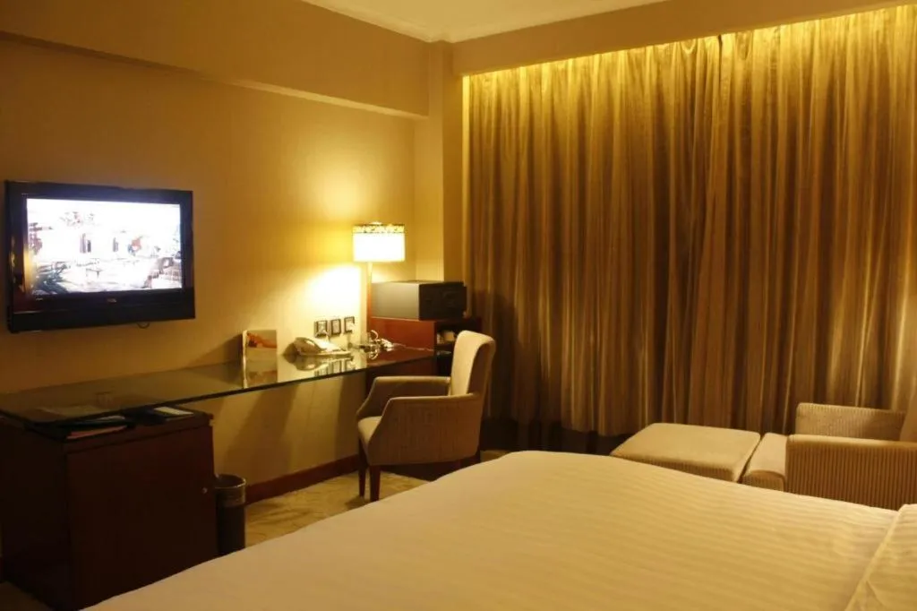 Bed in Xian Grand Noble Hotel